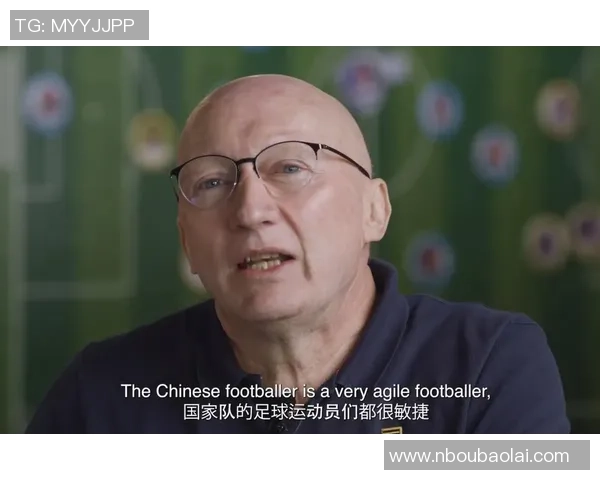 足球教练与球星的心路历程：从战术布局到场上默契的完美演绎